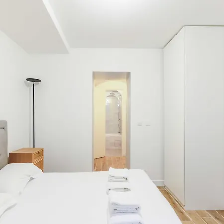 Superb Souplex 2p - Mairie De *